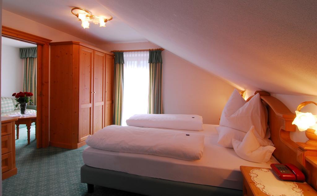 Santeshotel Antholz Mittertal Exterior foto